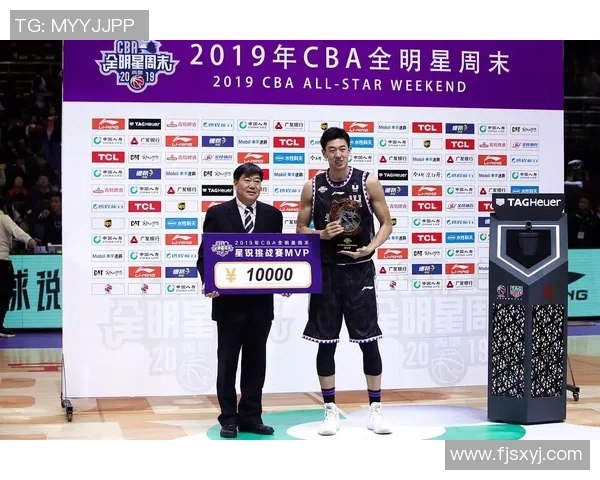 杨瀚森首月略有进步但还得继续练级 先去G联赛证明浅水困不住真龙